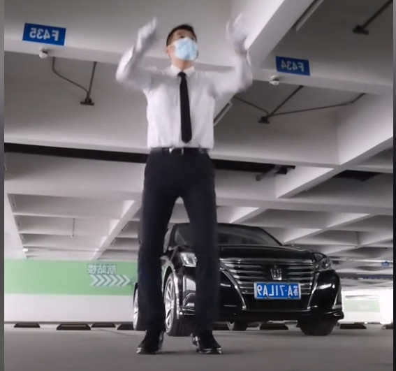 Mr. Wu - car rental with driver (DiDi online car-hailing service)